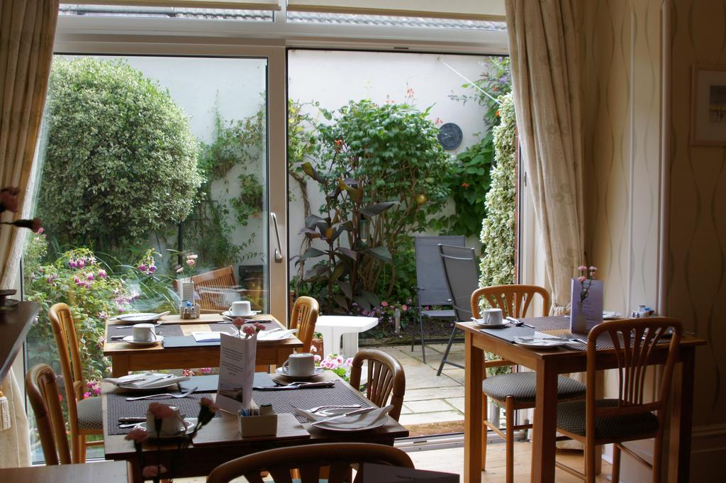 Southcroft Guest House WTA WTA Eastbourne Exterior foto